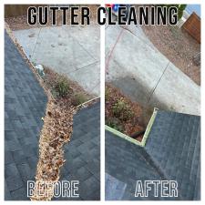 Exceptional-Gutter-Cleaning-in-Charlotte-Transforming-Homes-with-RL-Professional-Cleaning 1